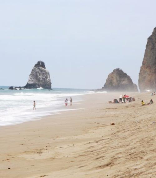 playa san lorenzo manabi
